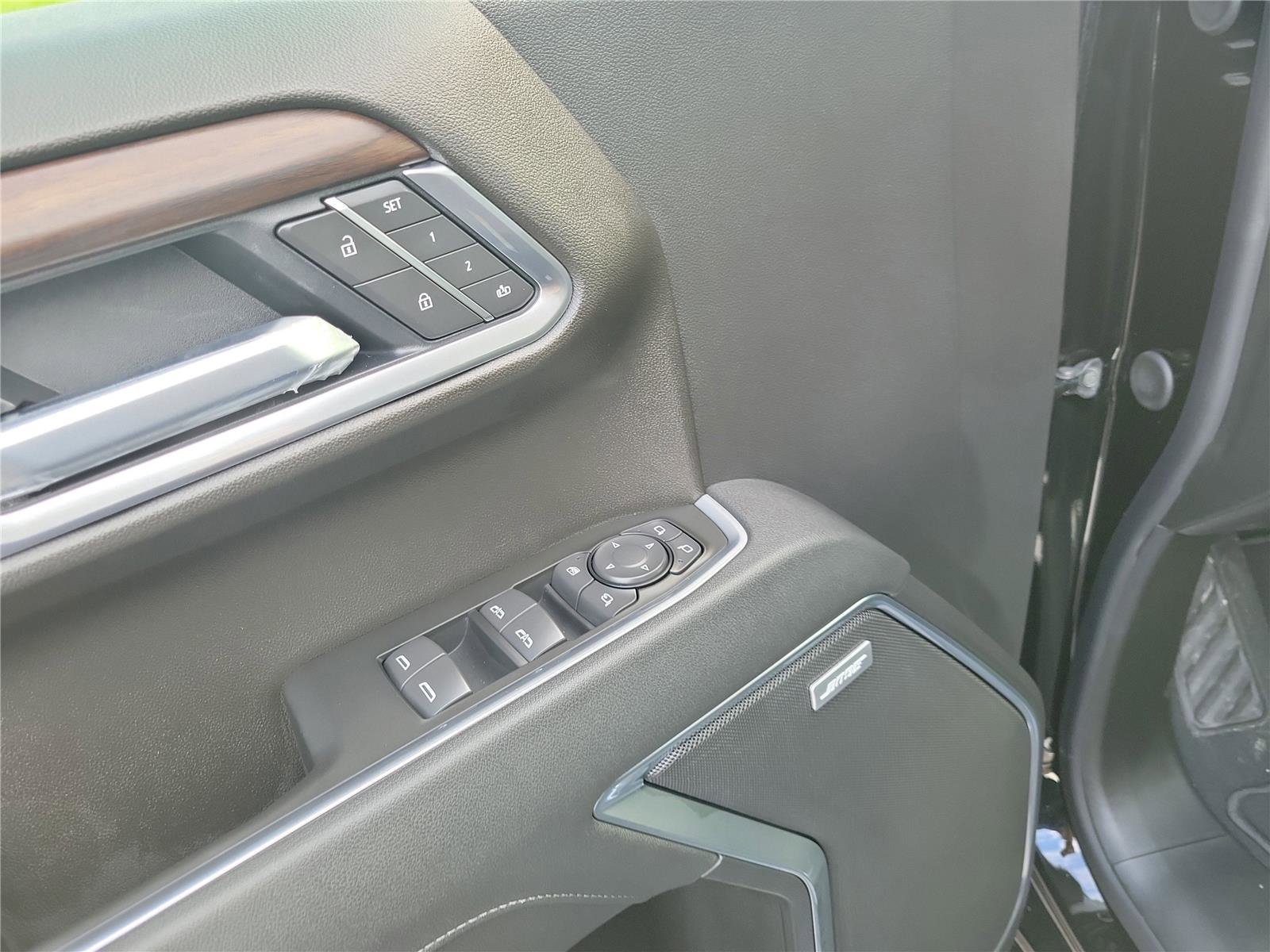 New 2026 GMC Sierra 1500 SLT w/ SLT Premium Package AWD/4WD image 21