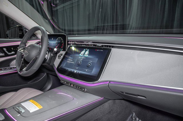 New 2026 Mercedes-Benz E 350 Sedan image 15