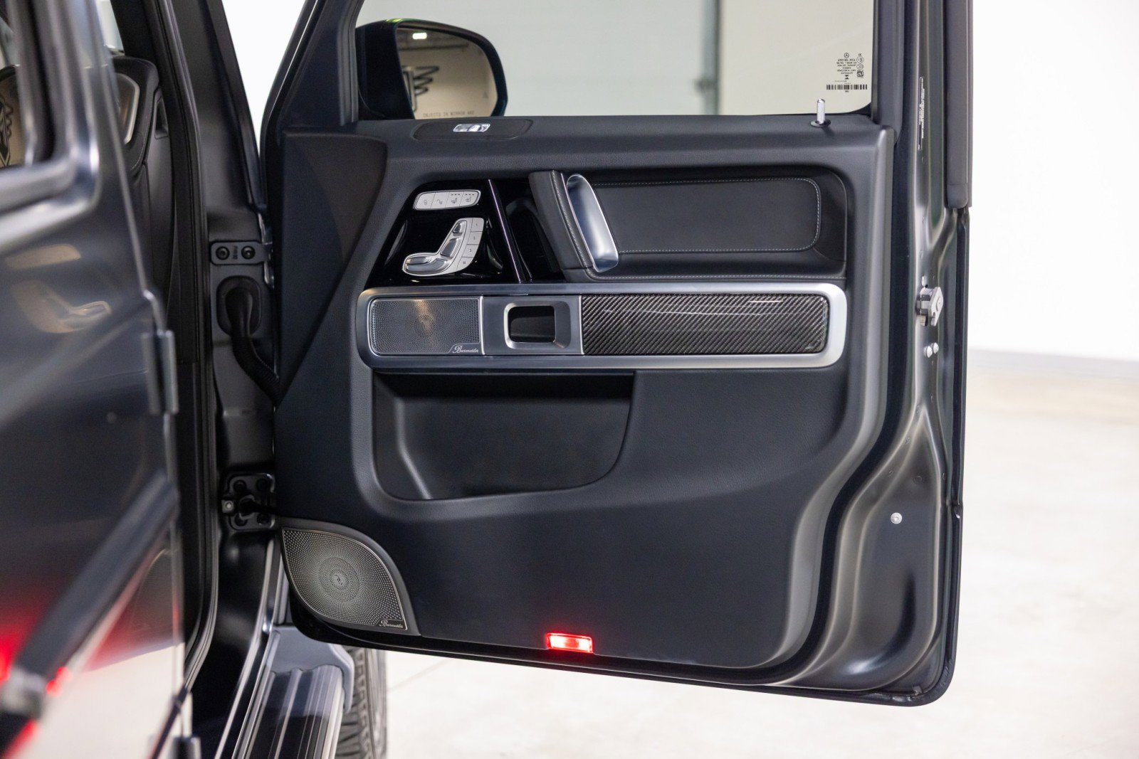 Used 2025 Mercedes-Benz G 63 AMG 4MATIC image 27