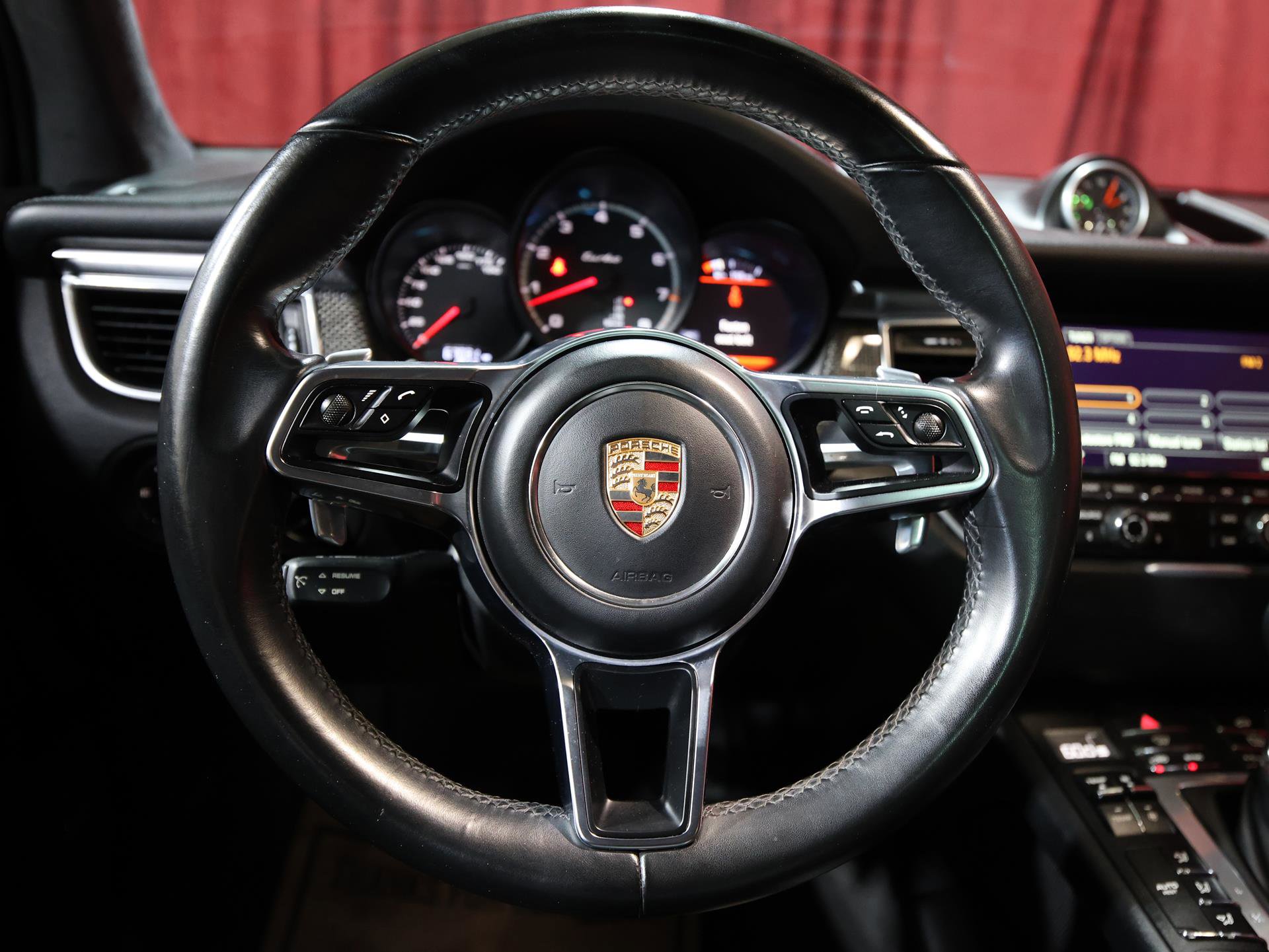 Used 2015 Porsche Macan Turbo AWD/4WD image 16