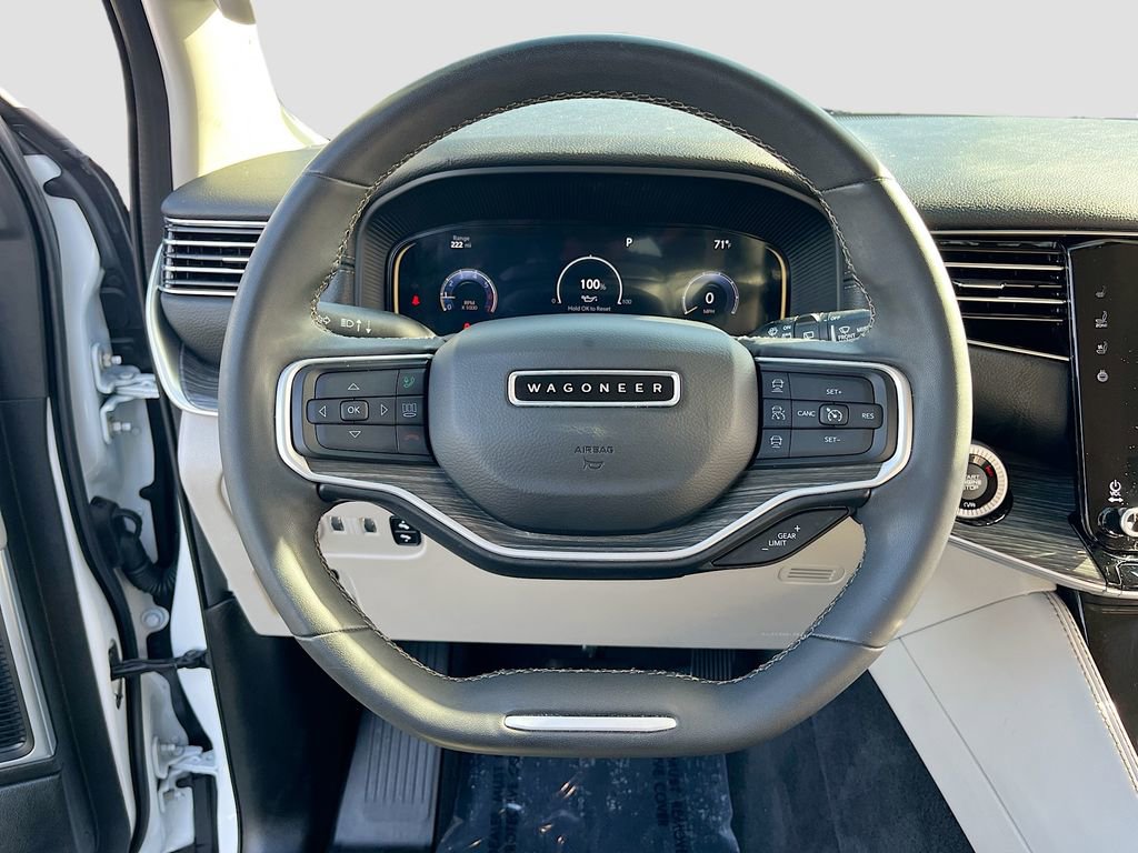 Used 2022 Jeep Wagoneer Series II image 11