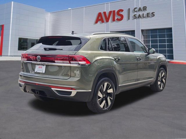 Used 2025 Volkswagen Atlas Cross Sport SEL image 6
