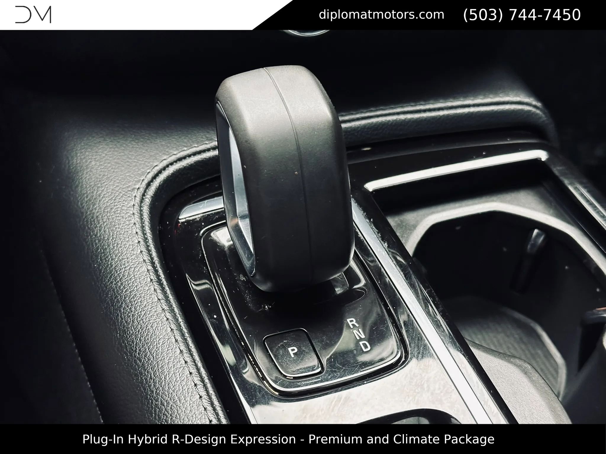 Used 2022 Volvo S60 T8 R-Design Expression w/ Premium Package AWD/4WD image 38