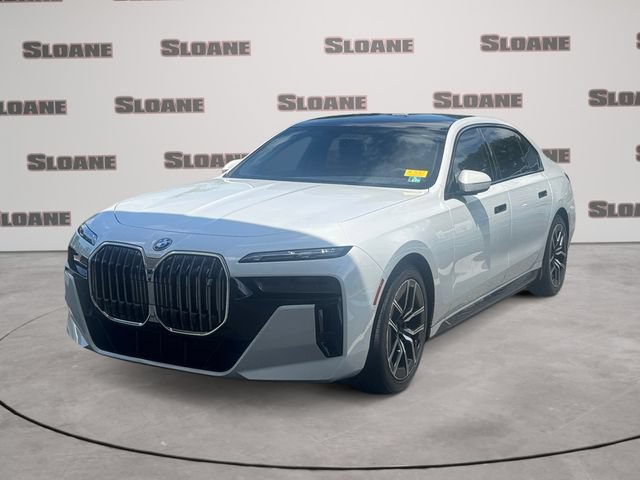 Used 2024 BMW i7 xDrive60 w/ Executive Package AWD/4WD image 1