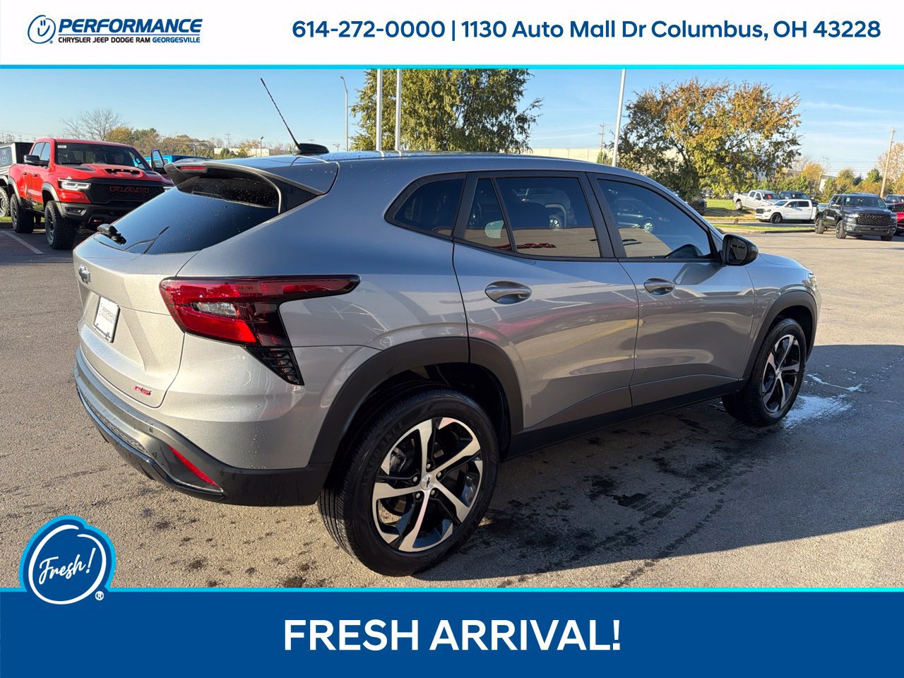 Used 2024 Chevrolet Trax RS w/ Driver Confidence Package FWD image 11