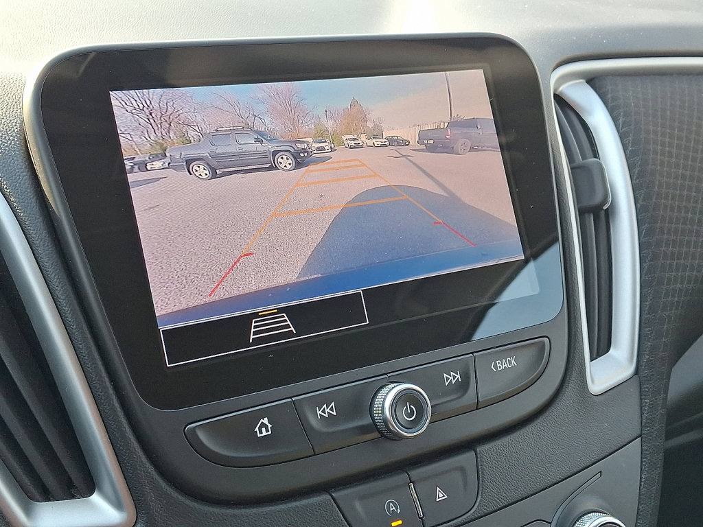 Used 2024 Chevrolet Malibu LT image 26