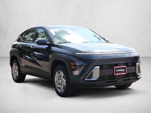 New 2027 Hyundai Kona SE AWD/4WD image 3