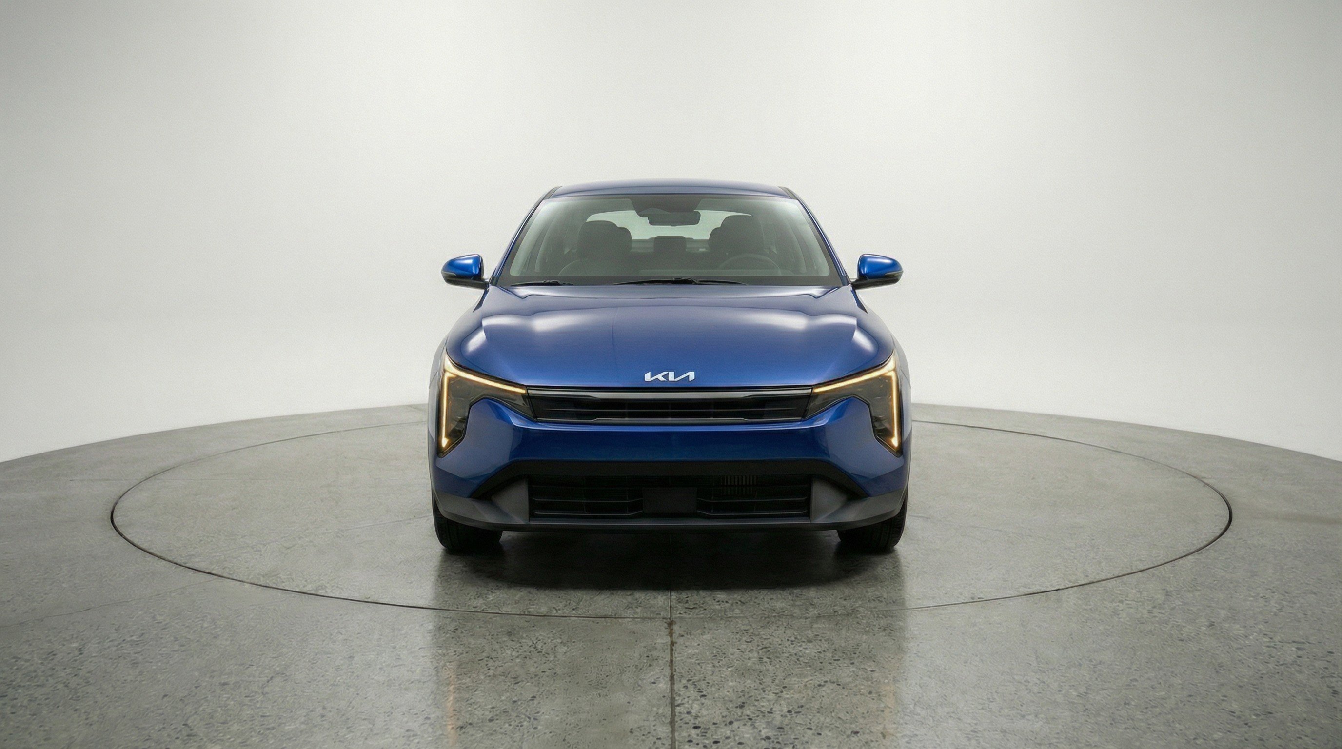 Used 2025 Kia K4 FWD image 2