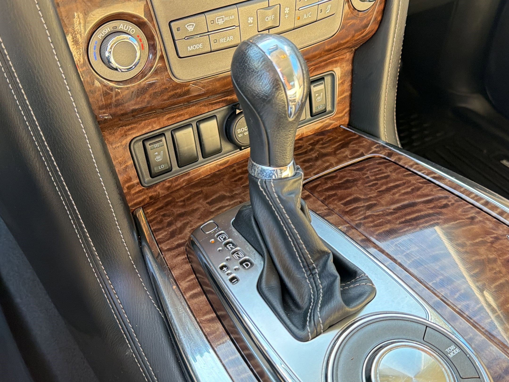 Used 2017 Nissan Armada SL w/ Technology Package image 19