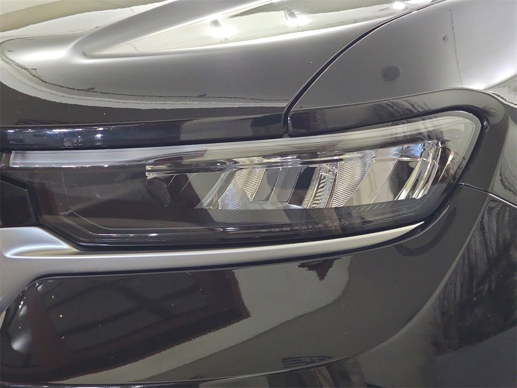 Used 2023 Jeep Grand Cherokee L Summit w/ Advanced Protech Group IV image 34