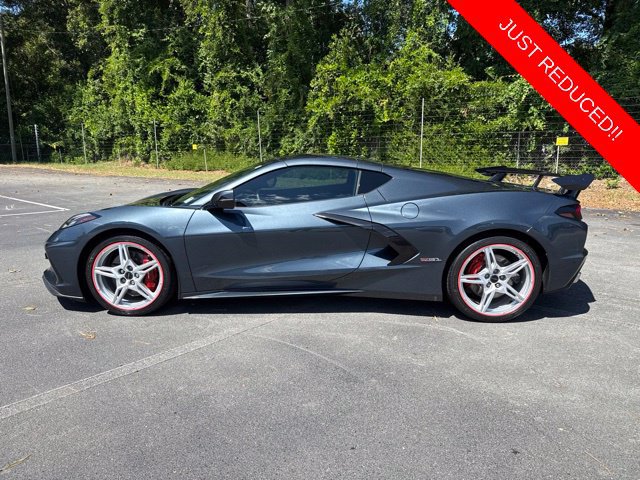 Used 2021 Chevrolet Corvette Stingray Coupe w/ Z51 Performance Package RWD image 2