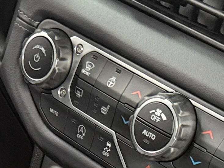 New 2025 Jeep Wrangler Rubicon w/ Convenience Group image 34