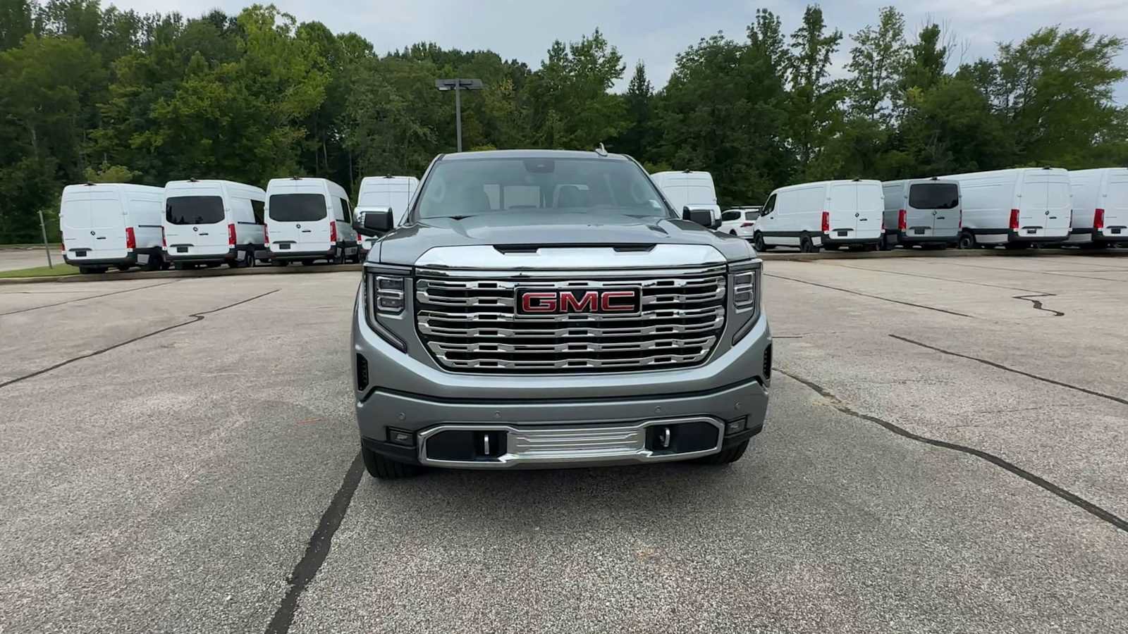 Certified 2025 GMC Sierra 1500 Denali w/ Denali Reserve Package AWD/4WD image 3