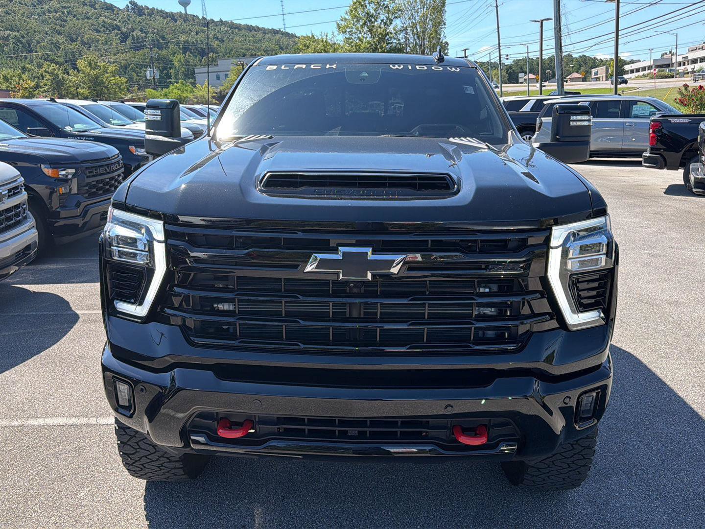 Used 2025 Chevrolet Silverado 2500 LTZ w/ LTZ Plus Package AWD/4WD image 5