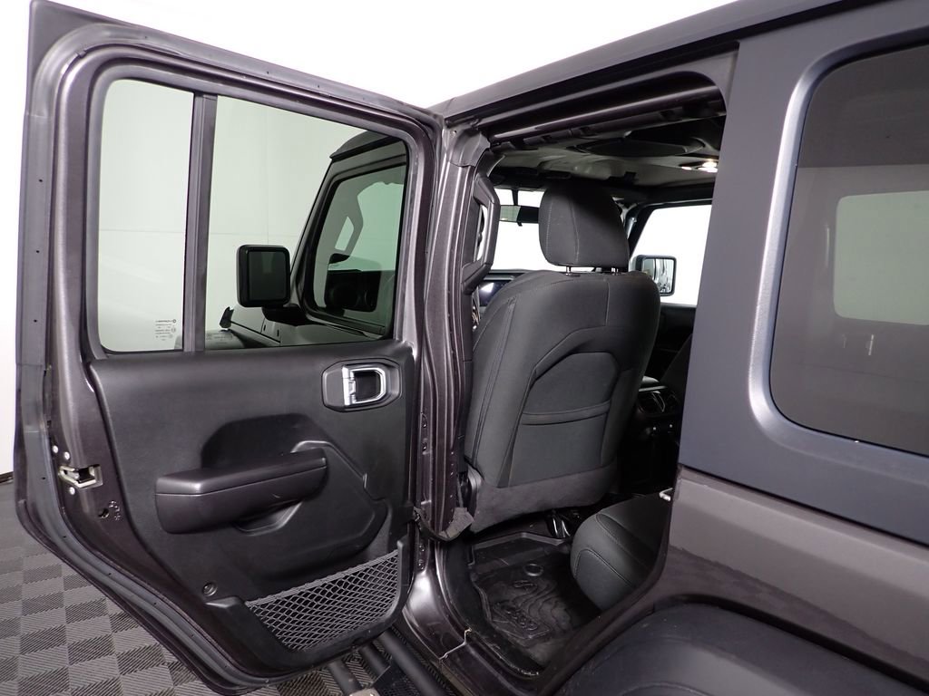 Used 2021 Jeep Wrangler Unlimited Sport image 33