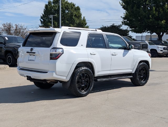 Used 2017 Toyota 4Runner SR5 Premium RWD image 6