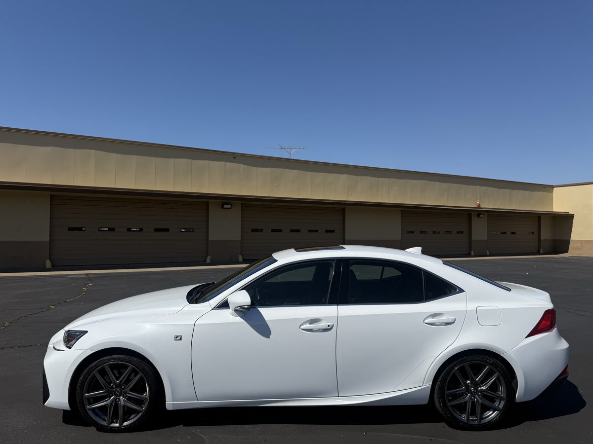 Used 2017 Lexus IS 350 F Sport w/ F Sport Package RWD image 4