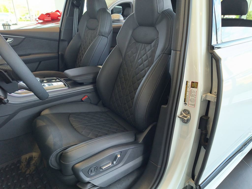 New 2026 Audi SQ7 Premium Plus image 4