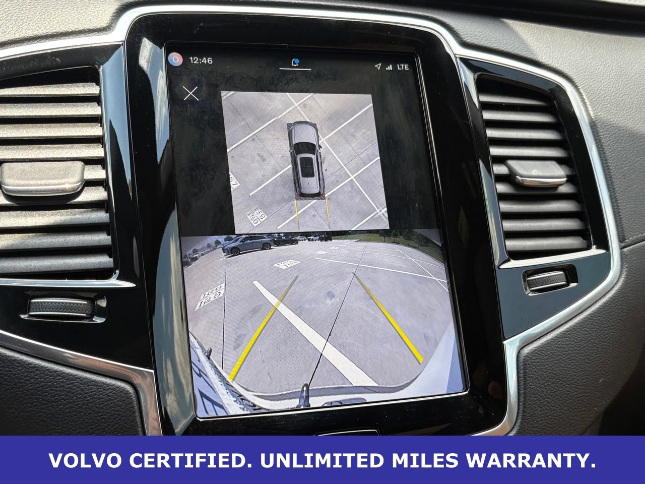 Certified 2024 Volvo XC90 T8 Ultimate w/ Lounge Package AWD/4WD image 24