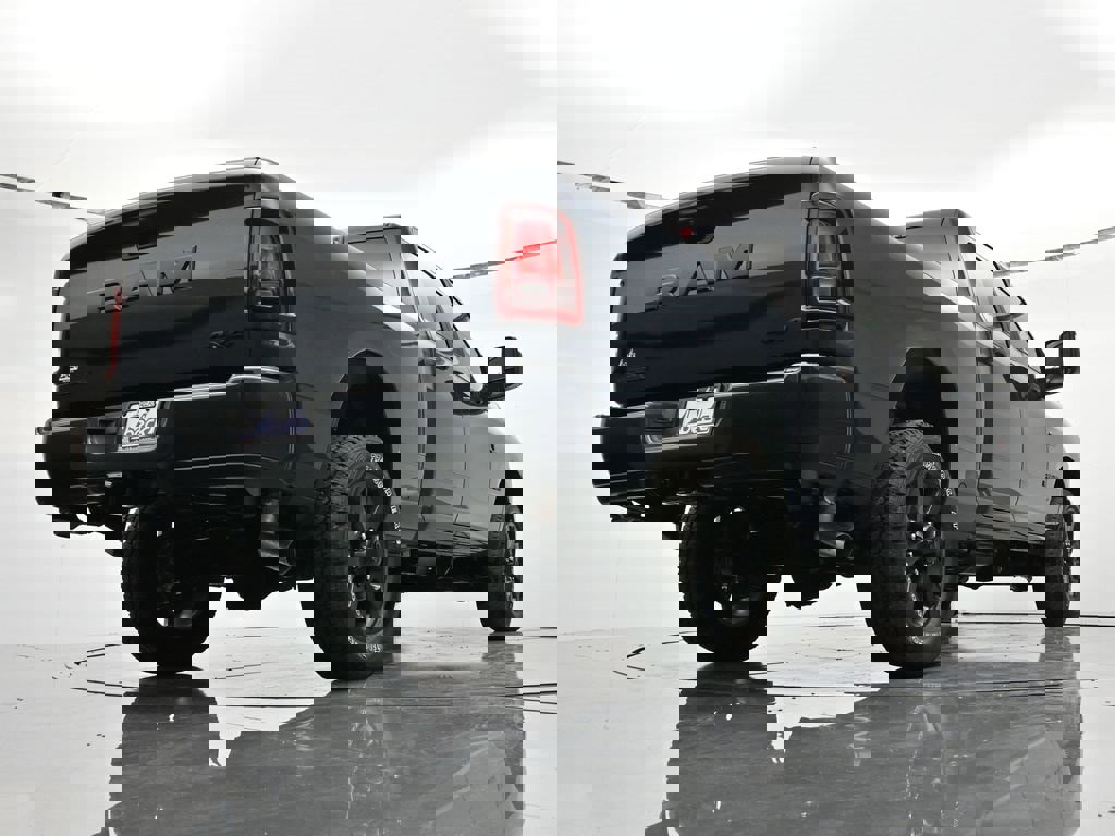 New 2025 RAM 2500 Big Horn image 40