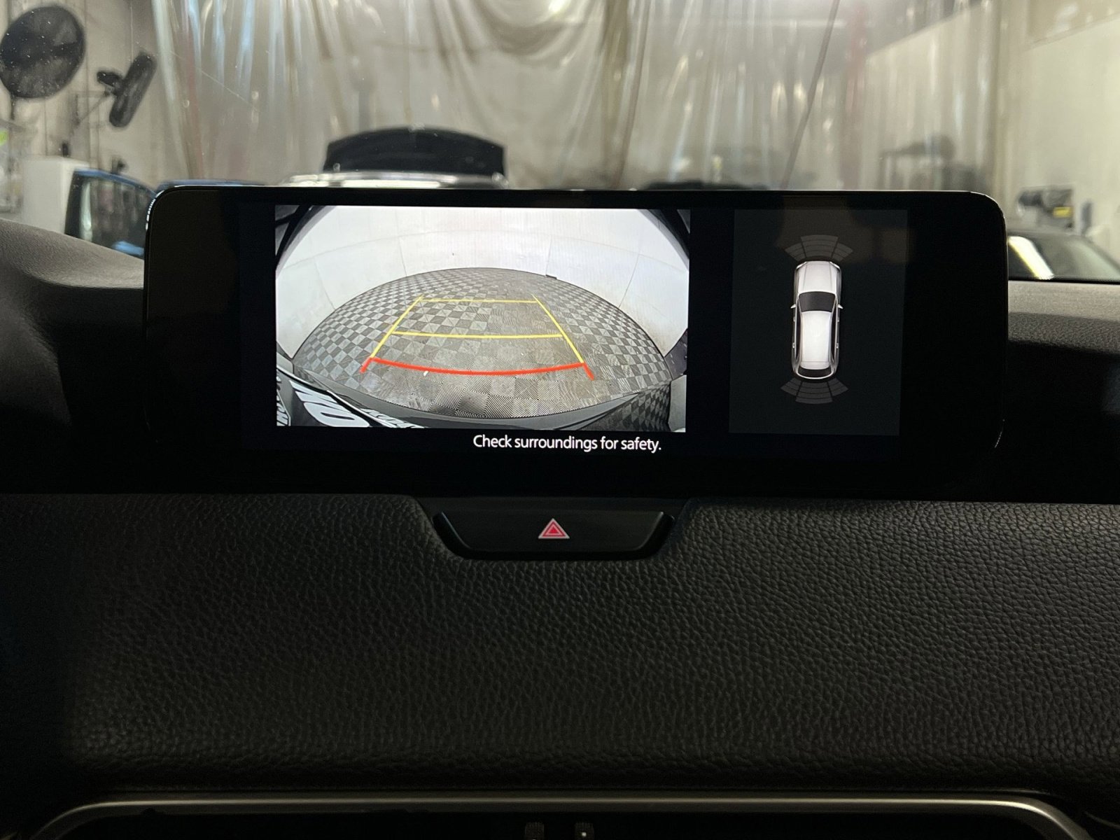 Used 2024 MAZDA CX-90 Plug-In Hybrid w/ Premium Pkg image 19