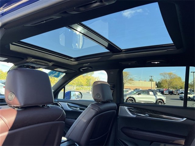 Certified 2024 Cadillac XT6 Premium Luxury w/ LPO, Floor Liner Package image 16