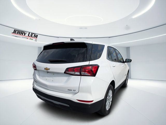 Used 2024 Chevrolet Equinox LT image 3