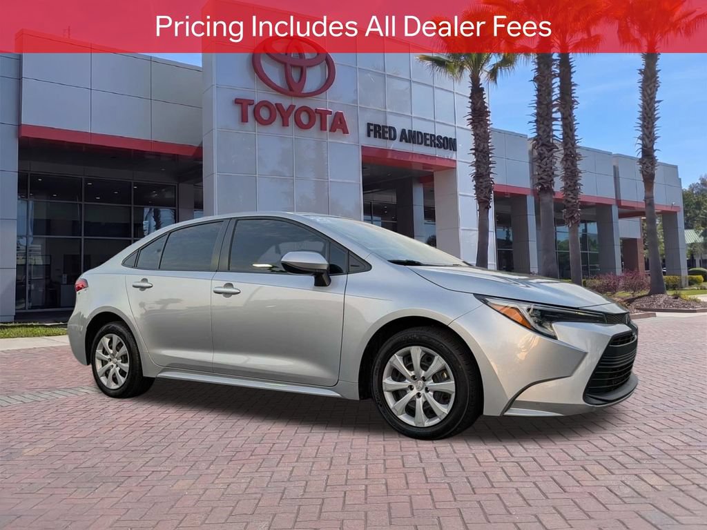 Used 2023 Toyota Corolla LE FWD image 1