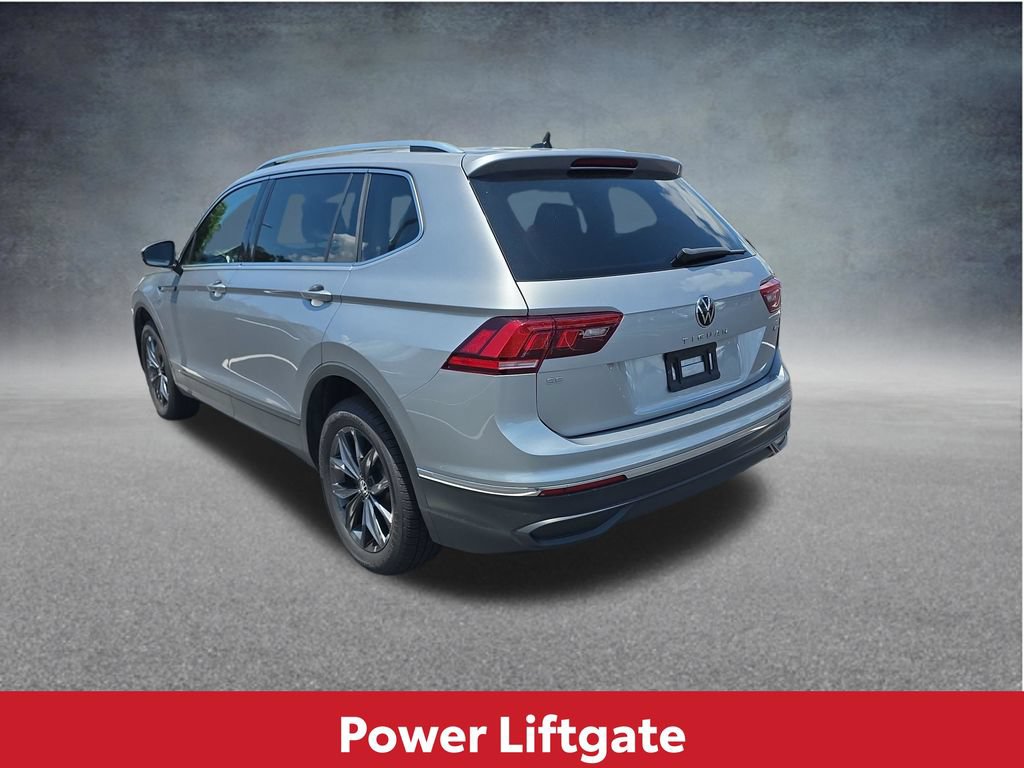 Used 2023 Volkswagen Tiguan SE AWD/4WD image 10