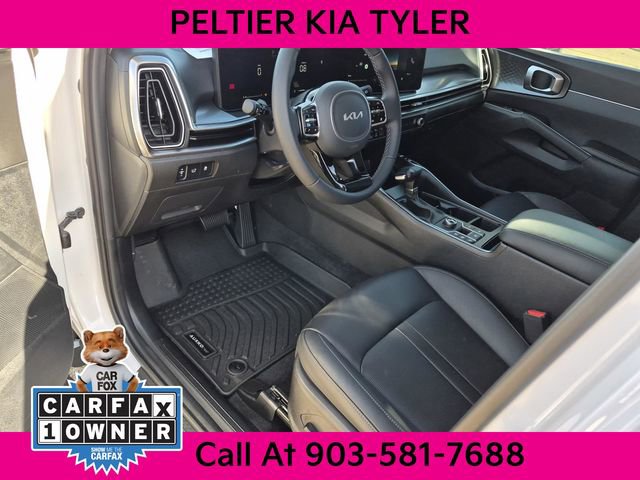 Certified 2025 Kia Sorento EX w/ Panoramic Sunroof Package image 21