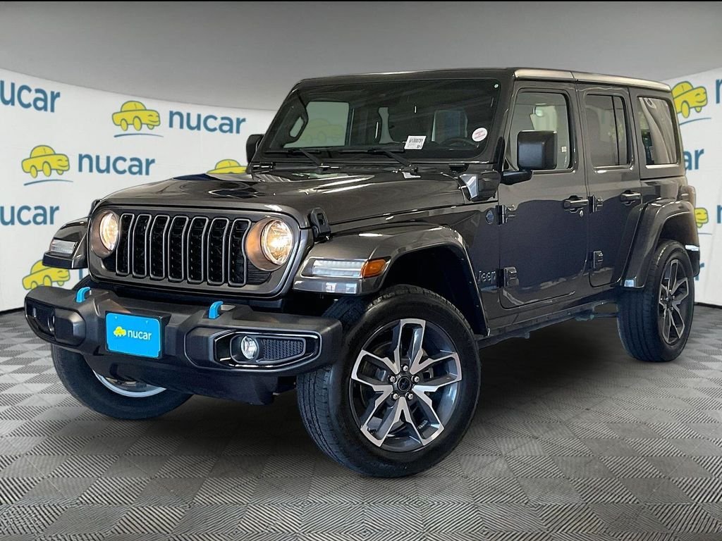 Used 2024 Jeep Wrangler Unlimited w/ Convenience Group AWD/4WD image 2