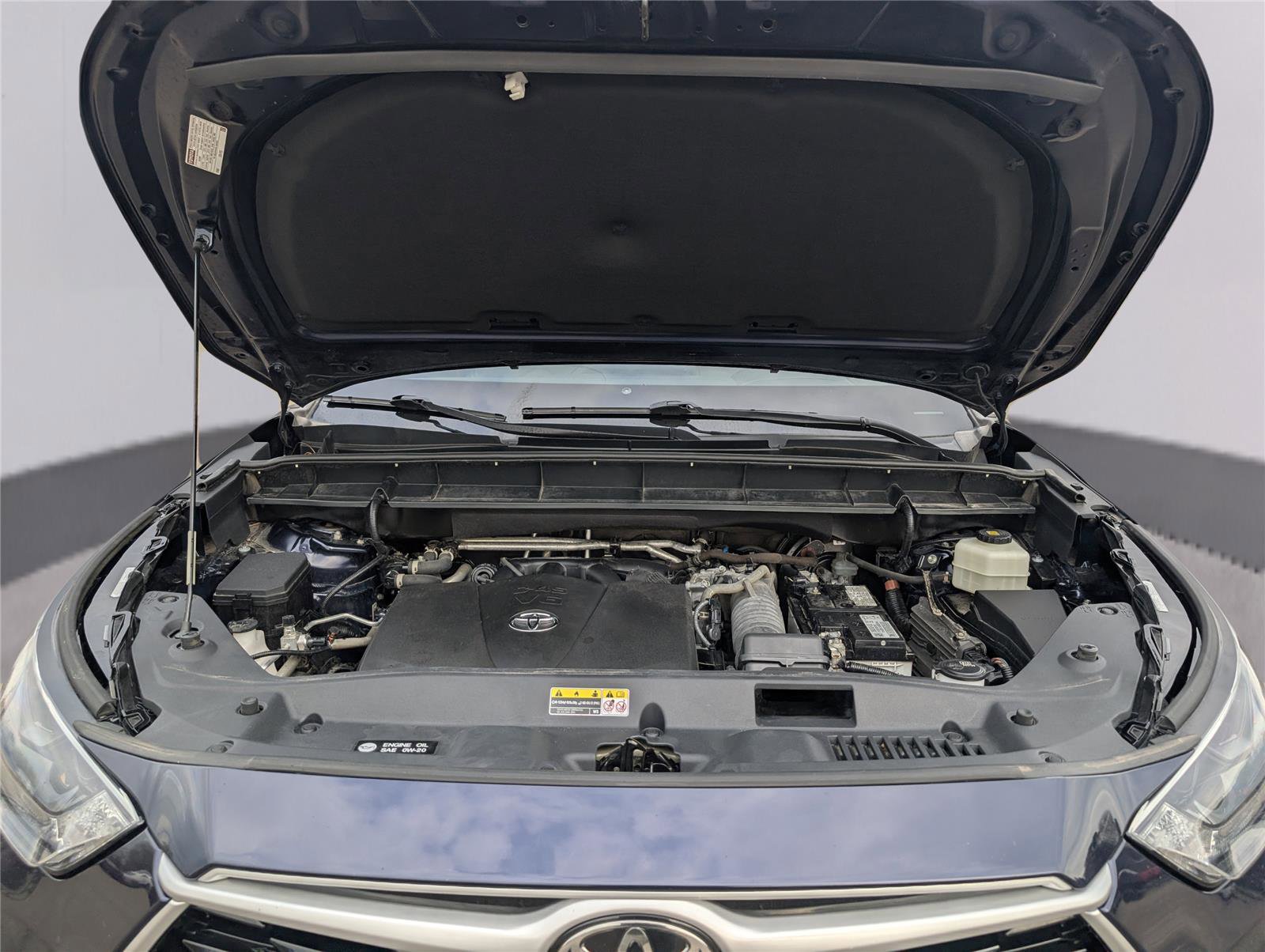 Used 2022 Toyota Highlander XLE image 34