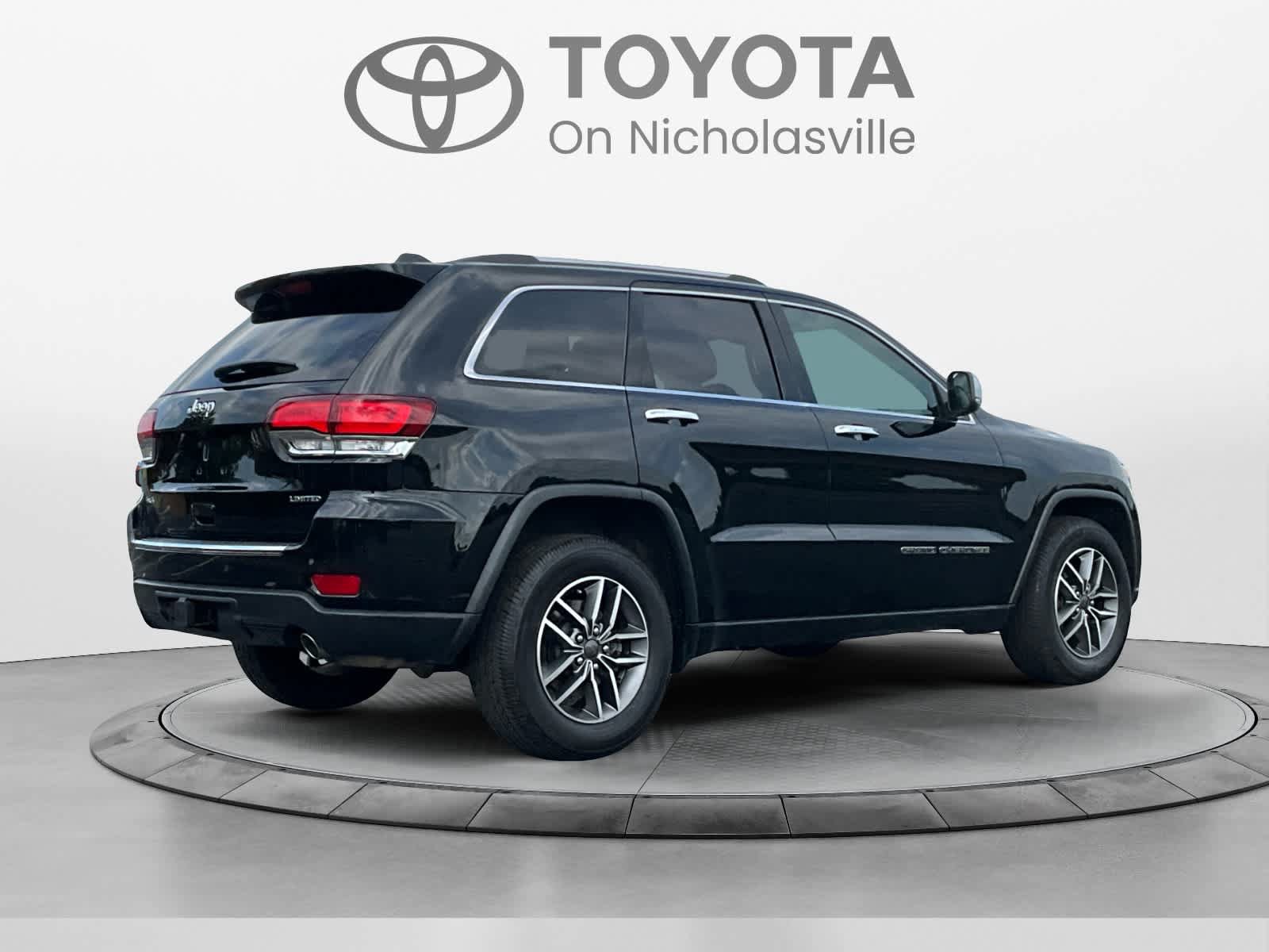 Used 2021 Jeep Grand Cherokee Limited w/ Trailer Tow Group IV AWD/4WD image 5