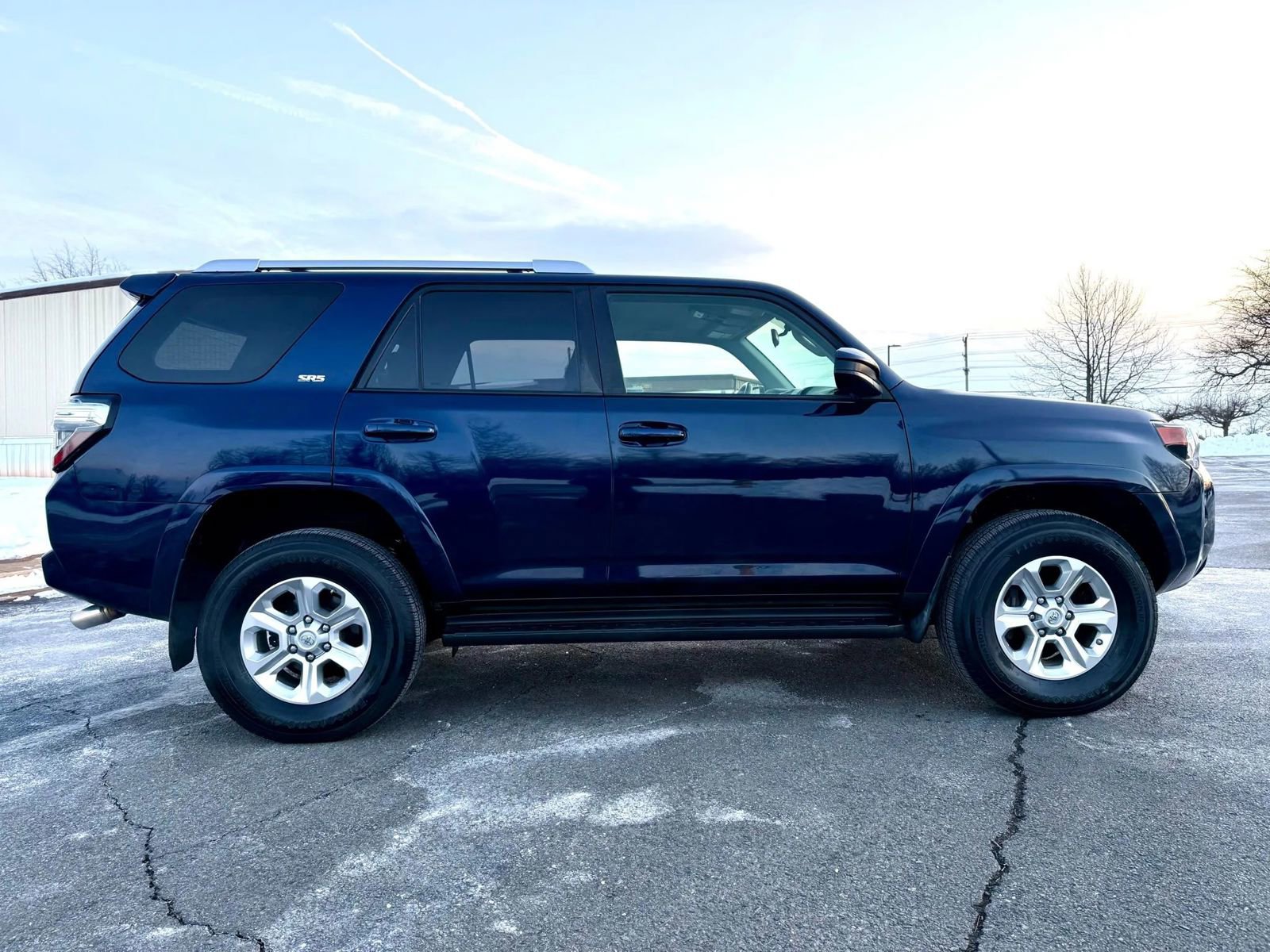 Used 2016 Toyota 4Runner SR5 image 4
