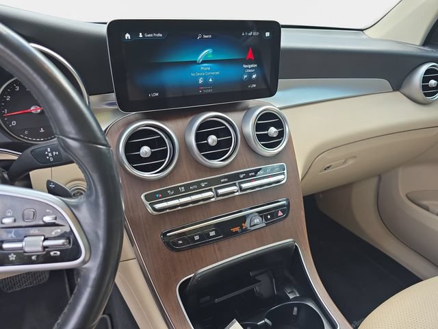 Used 2022 Mercedes-Benz GLC 300 4MATIC image 23
