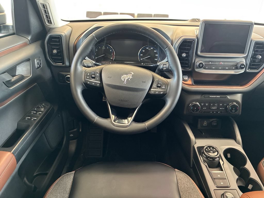 Used 2024 Ford Bronco Sport Outer Banks w/ Tech Package AWD/4WD image 14