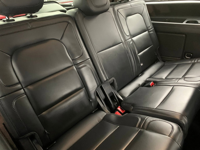 Used 2022 Lincoln Navigator Reserve image 16