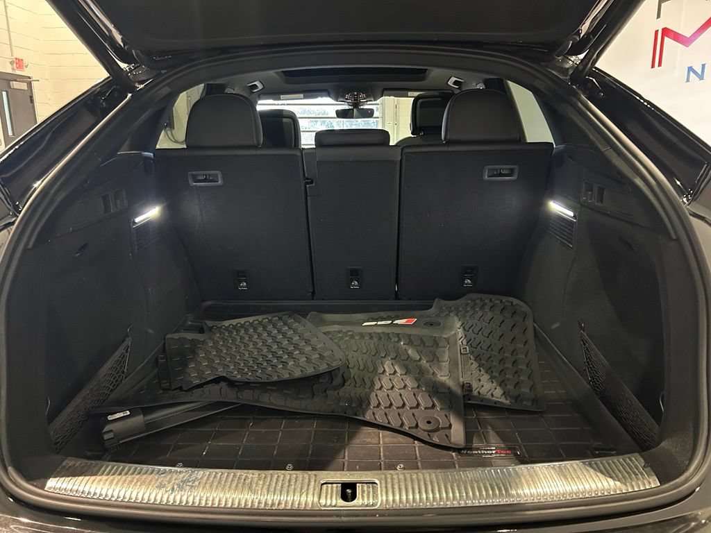 Used 2022 Audi SQ5 Premium Plus AWD/4WD image 31