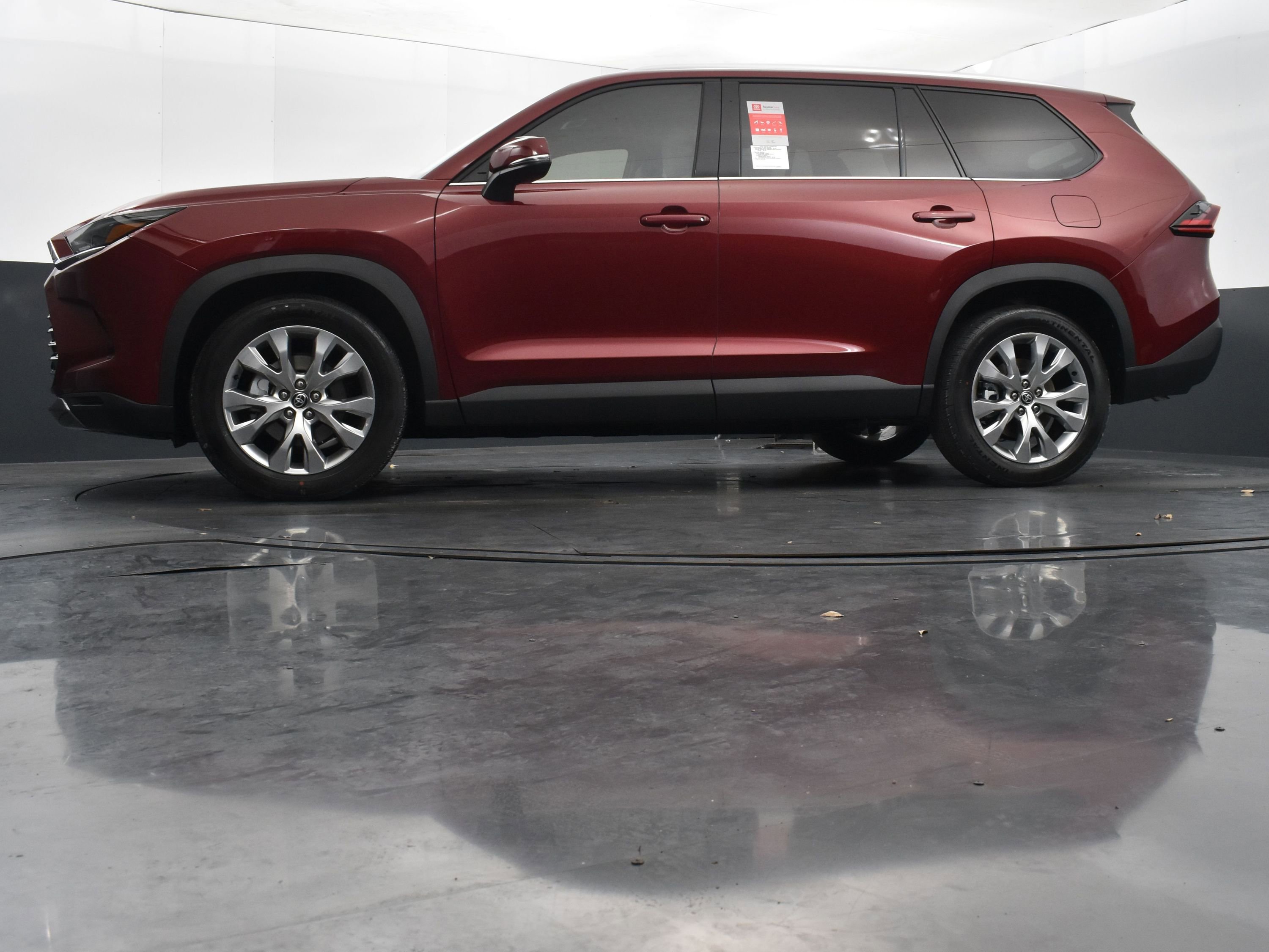 Used 2026 Toyota Grand Highlander Limited image 36