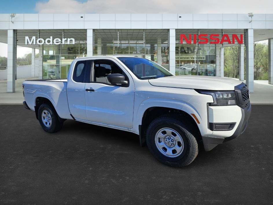 New 2026 Nissan Frontier S image 2