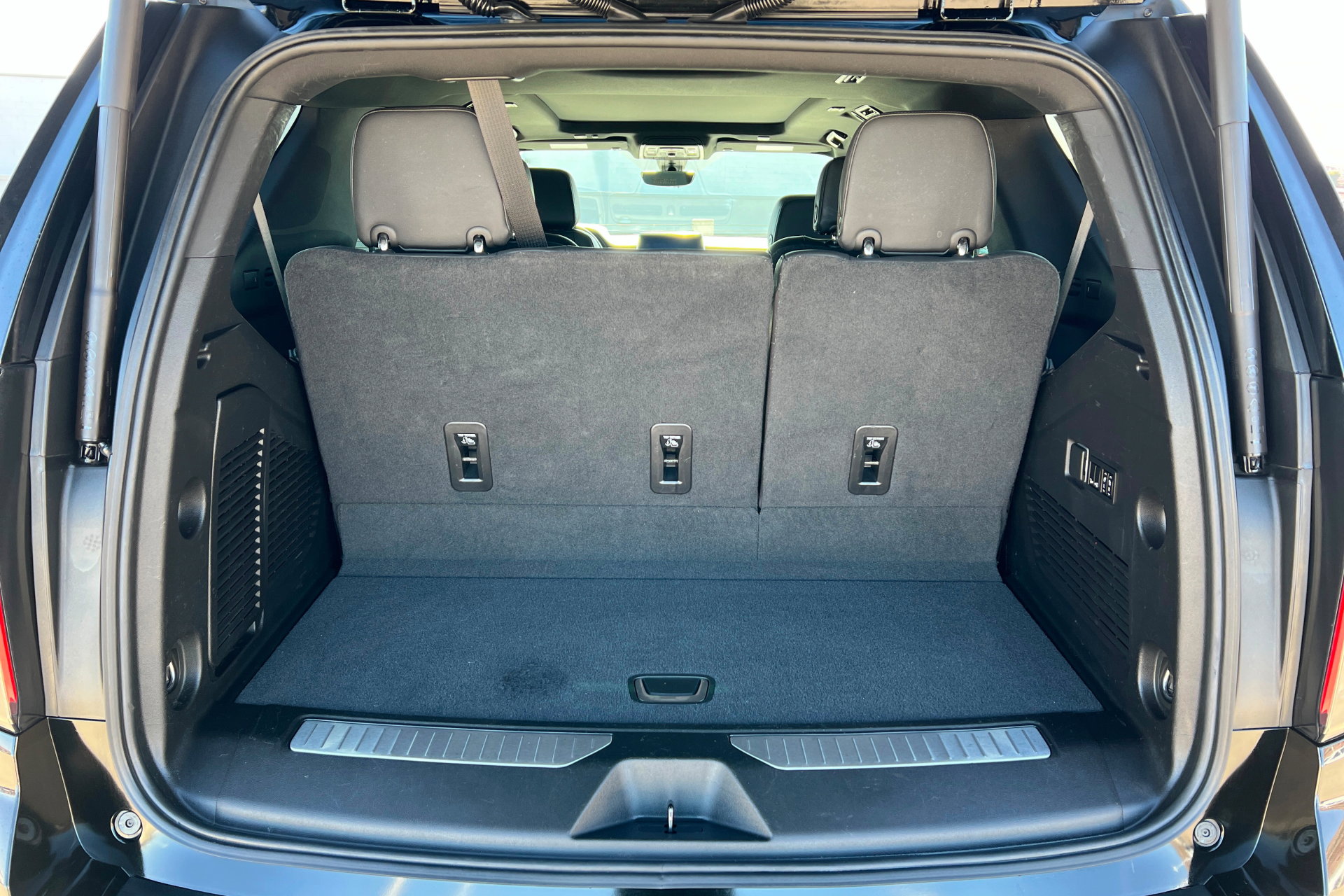 Used 2022 Chevrolet Tahoe High Country image 23