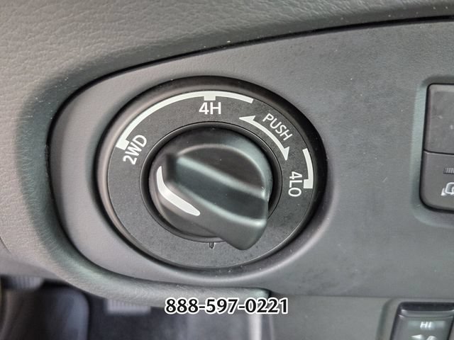 Used 2024 Nissan Frontier SV w/ Hardbody Edition AWD/4WD image 26