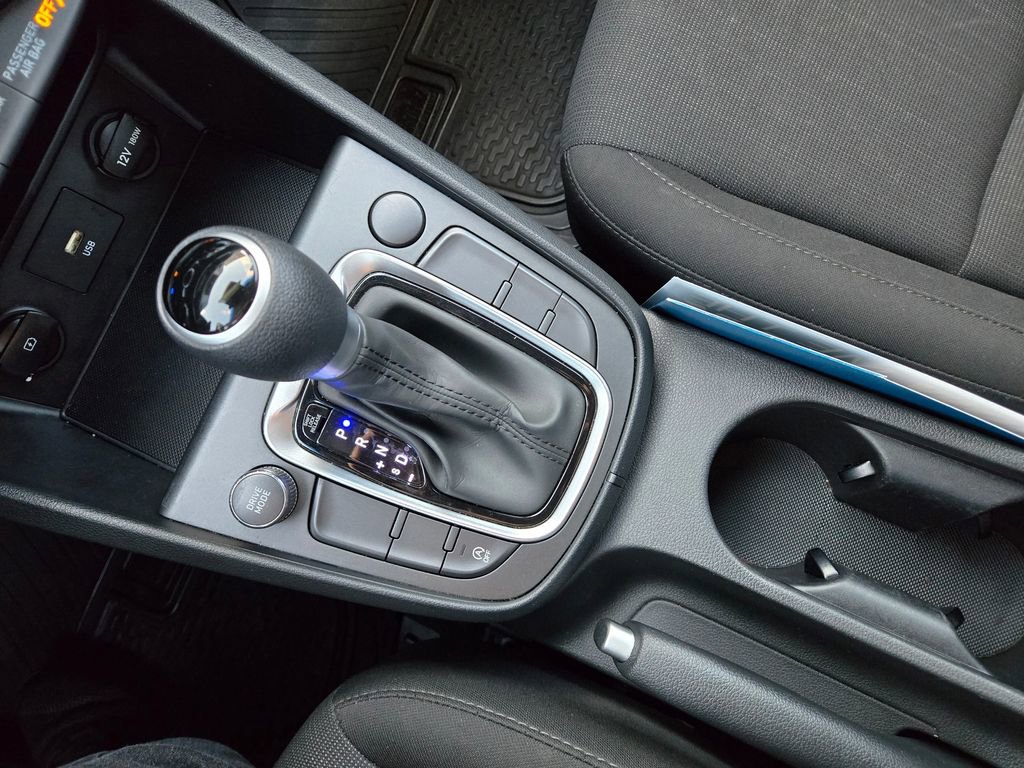 Used 2022 Hyundai Kona SEL image 33