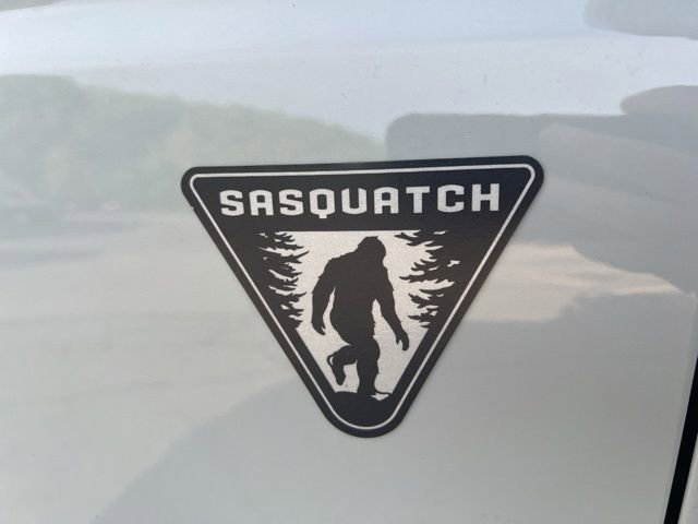 Used 2022 Ford Bronco 4-Door w/ Sasquatch Package AWD/4WD image 7