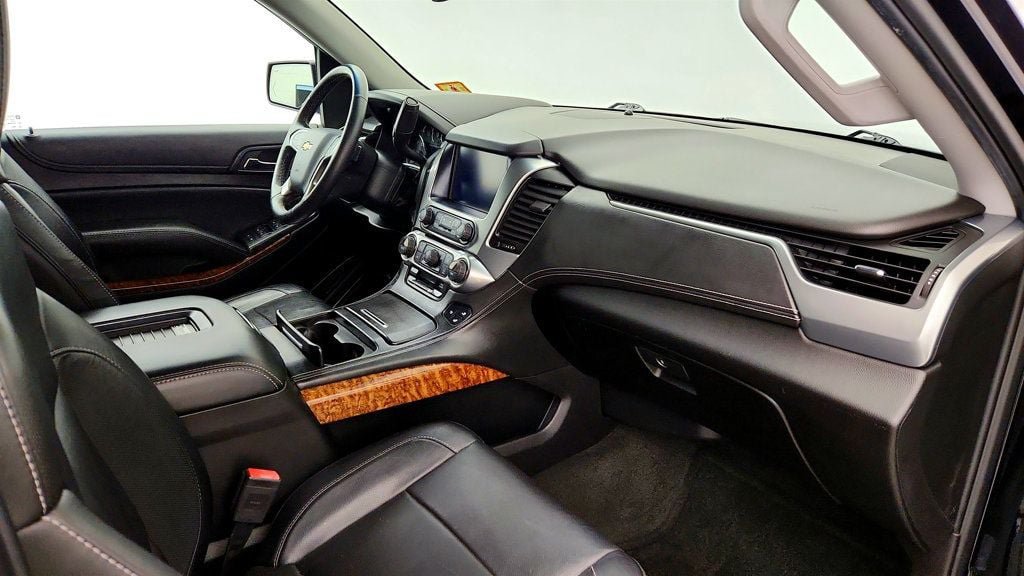 Used 2016 Chevrolet Tahoe LTZ AWD/4WD image 27