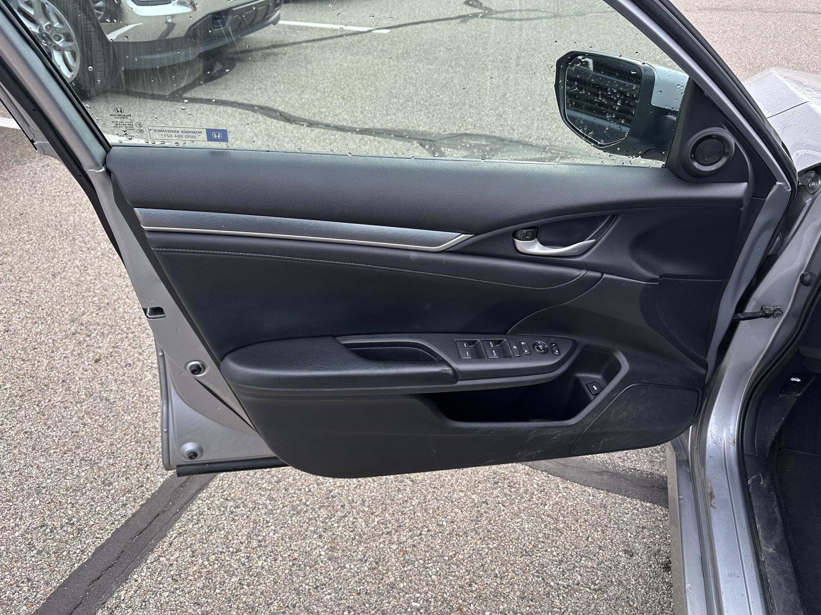 Used 2017 Honda Civic EX-L image 16