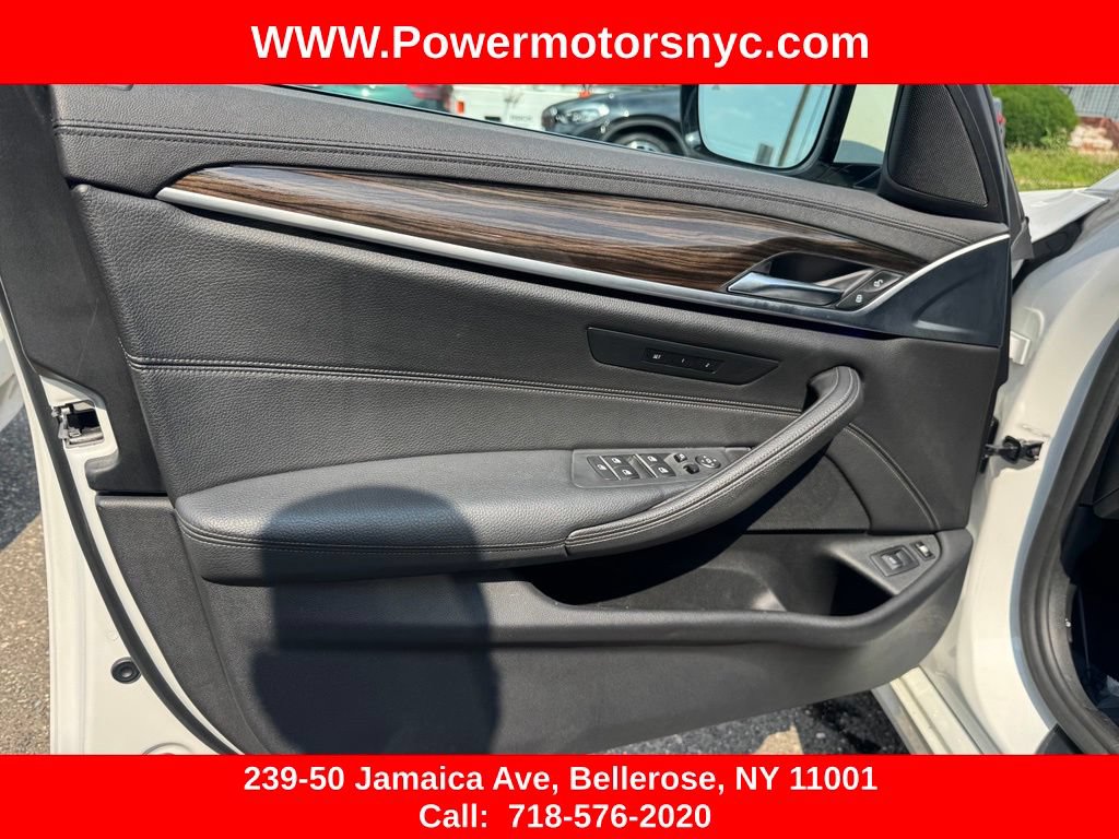 Used 2020 BMW 530e w/ Luxury Package RWD image 21