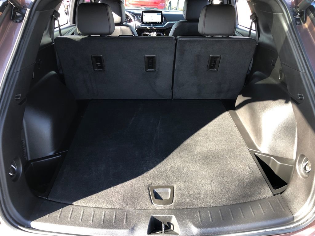 Used 2023 Chevrolet Blazer Premier image 16