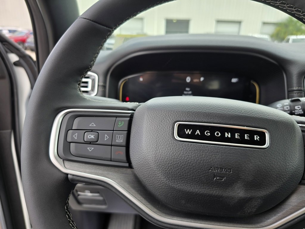 New 2025 Jeep Wagoneer L Series II w/ HD Trailer Tow Package w/25F image 19