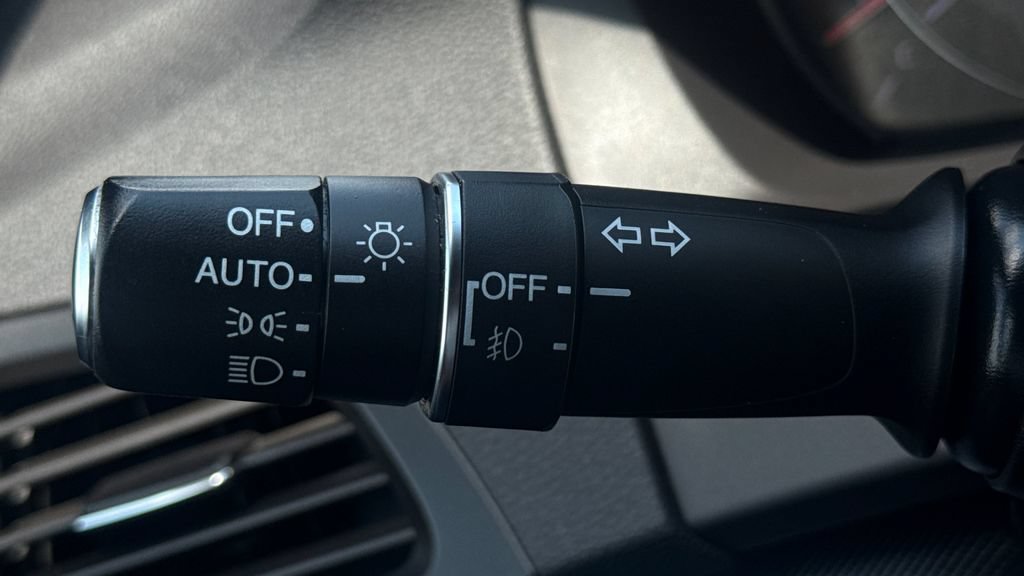 Used 2019 Acura MDX w/ Technology Package AWD/4WD image 24